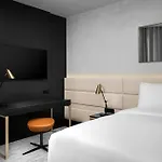 Clarion Congress Hotel